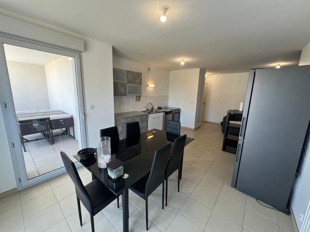 T2 meublé de 49m² avec garage et balcon à GIVORS, Givors