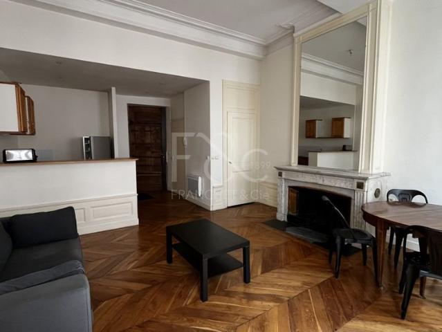 T2 meublé de 56m² situé rue Vaubecour