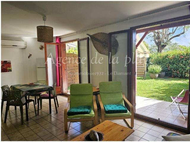 T2 MEUBLE + JARDIN + CARBET LE DIAMANT