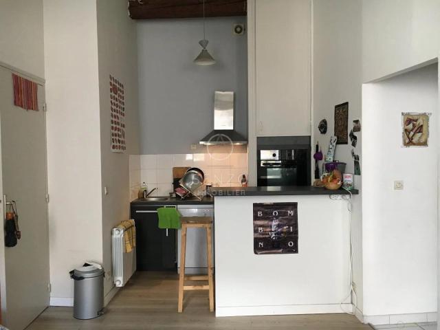 T2 MEUBLE / SECTEUR LES BEAUX ARTS