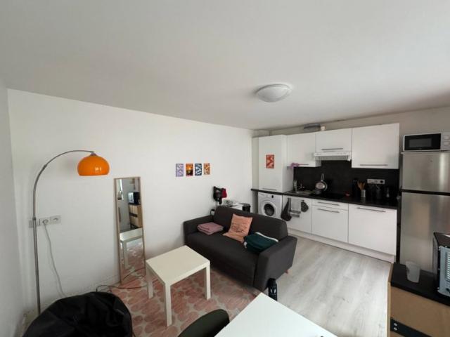 T2 MEUBLE SECURISE