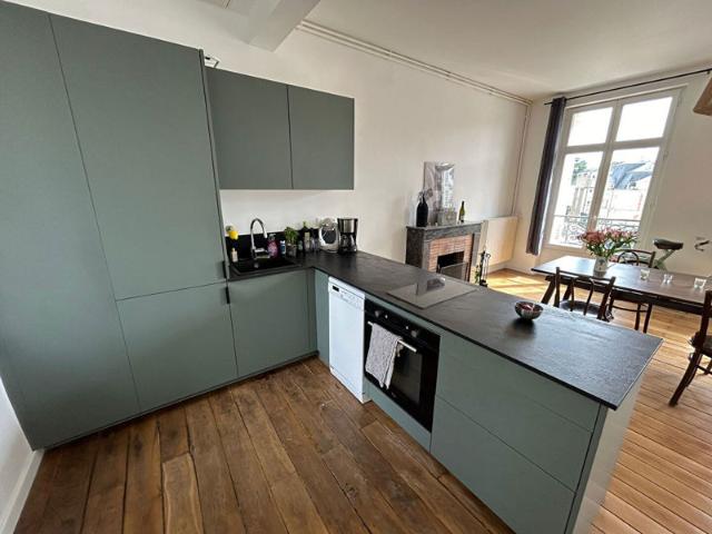 T2 meublé Poitiers proche préfecture 63.91m²