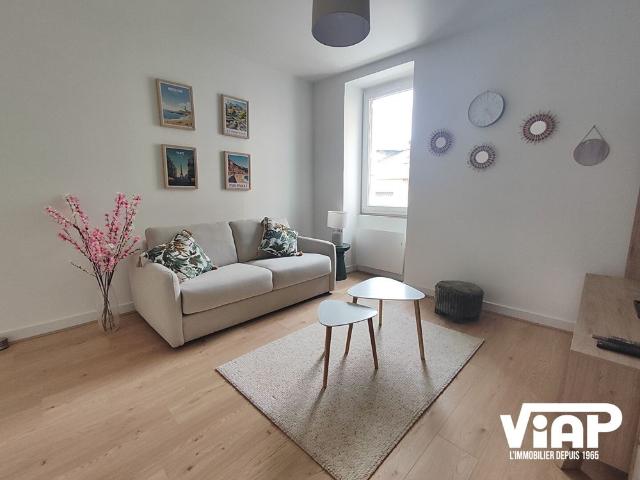T2 MEUBLE PROCHE LYCEE VALADON