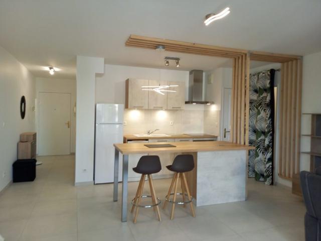 T2 MEUBLE VILLEFRANCHE/S