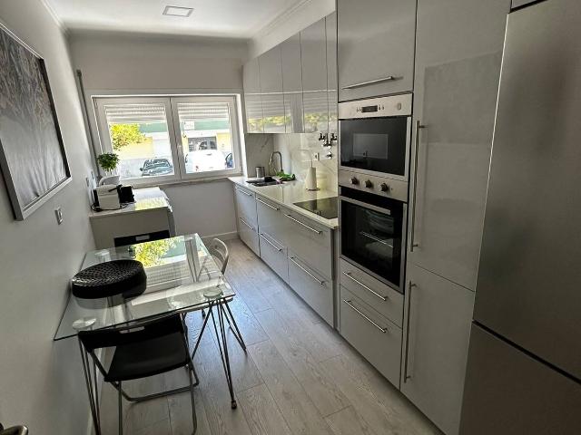 T2 Mobilado para Arrendamento | Charneca da Caparica | Excelente Localização