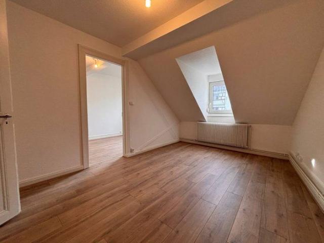 T2 NEUDORF A LOUER