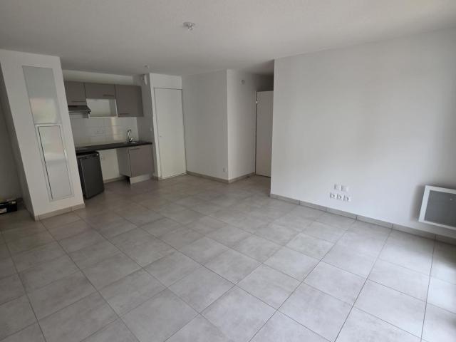 T2 NEUF 51 m2 AVEC JARDIN, TERRASSE ET PARKING TOULOUSE 31200