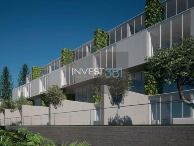 T2 no Castlo da Maia: sute, varanda 25m2, 2 lugares de garagem e a
