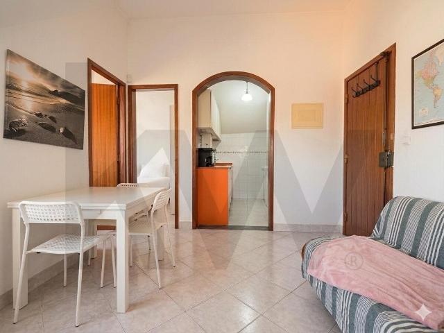 T2 no Coração da Misericórdia Charme Lisboeta com Elevado P. 40m² Misericórdia