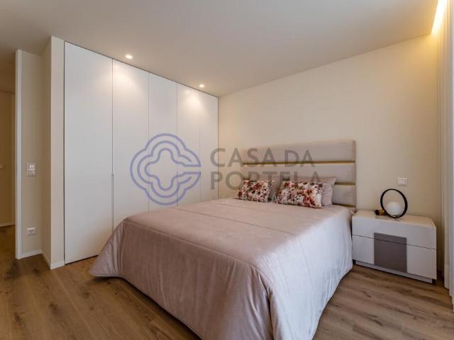 T2 Novo na Quinta de Cravel com acabamentos de alta qualidad. 118m² Mafamude
