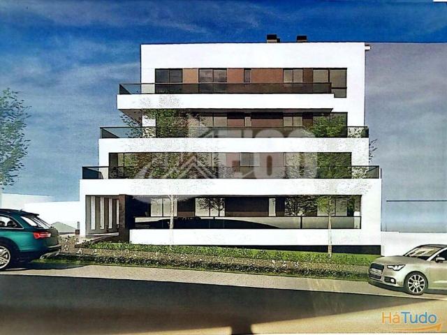 T2 NOVO NO CENTRO DE STº OVIDIO | 26053835081