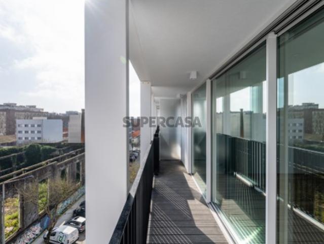 T2 Novo com 104m2 em Matosinhos Sul
