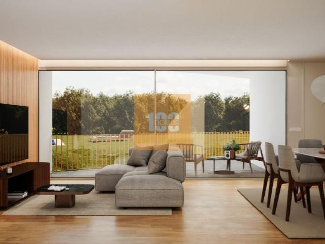 T2 novo com varanda Oak Porto