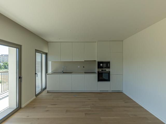 T2 Novo | Com Varanda e Garagem | Canidelo, Vila Nova de Gaia