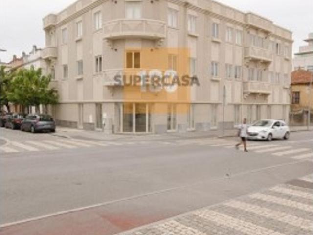T2 novo com logradouro em Espinho