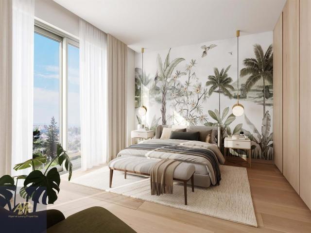 T2 Novo – Rés Do Chão– Tripla Exposição – Jardim Privado 1. 110m² Ferragudo