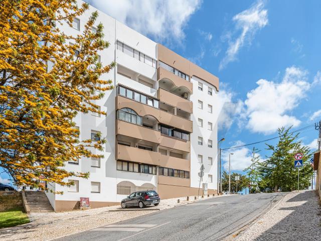 T2 para Investimento | São Domingos de Rana – Oportunidade com Rendimento Diferido