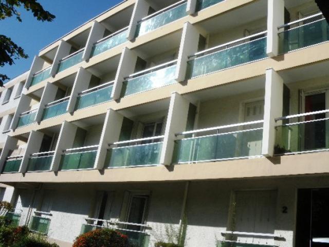 T2 Parking et cave Cézeaux
