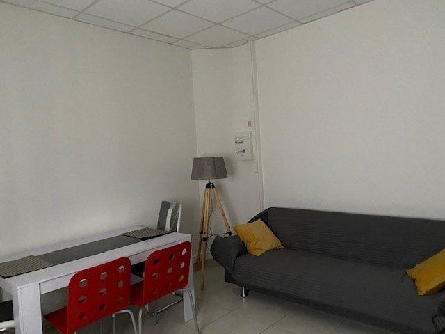T2 Pennes Mirabeau 13170