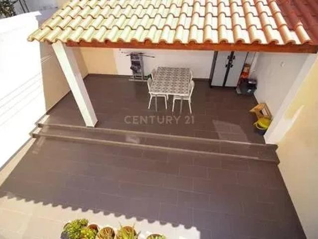T2 próximo da Avenida Luisa Todi em Setúbal Arrendamento