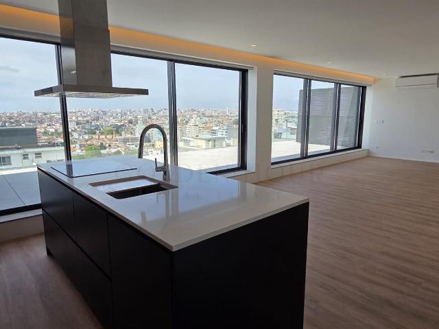 T2 Premium Eleven Gaia | 2 Suítes, Terraços e Box 115m² Oliveira Do Douro
