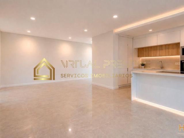 T2 Quinta Santa Teresa | Garagem | Arrecadação | Varanda | 26064088596