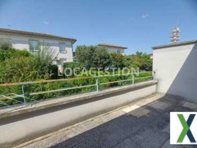 T2 RAMONVILLE AVEC TERRASSE