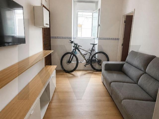 T2 Remodelado no Dafundo | Habitação própria ou investimento
