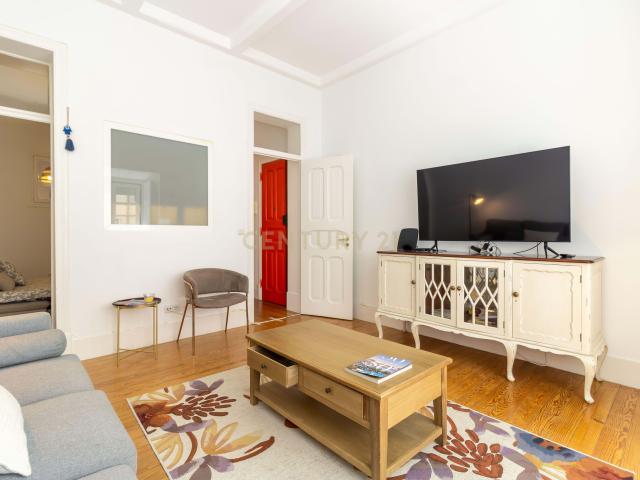 T2 Remodelado com Charme e Vibe Cosmopolita em Sapadores