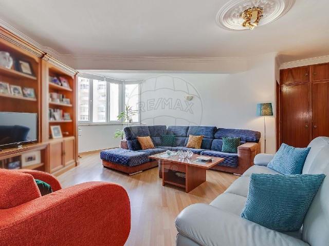 T2 Remodelado: Conforto e Modernidade nas Mercês!