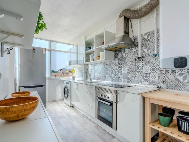 T2 renovado em Vale da Amoreira | Onde o sonho ganha luz