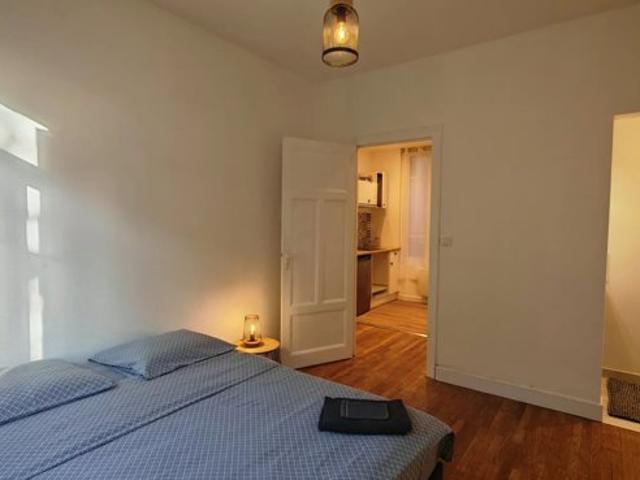 T2 rénové COEUR DE TROYES 39m2