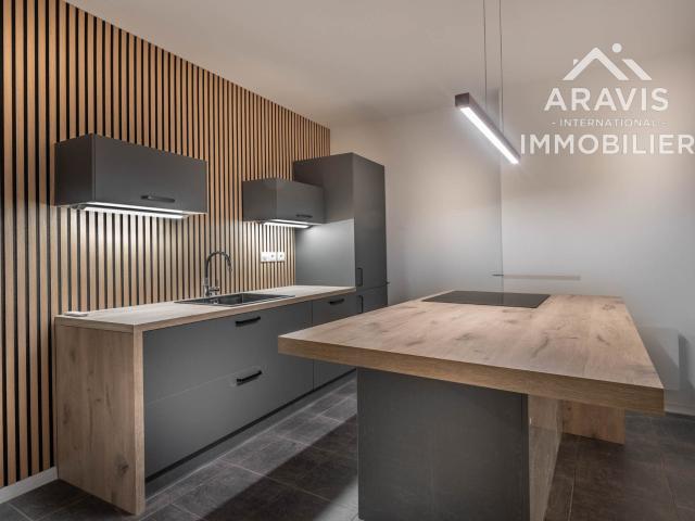 T2 rénové avec balcon 53m² Faverges Seythenex