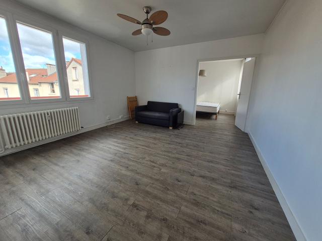 T2 rénové de 44 m² Emplacement idéal à Saint Étienne