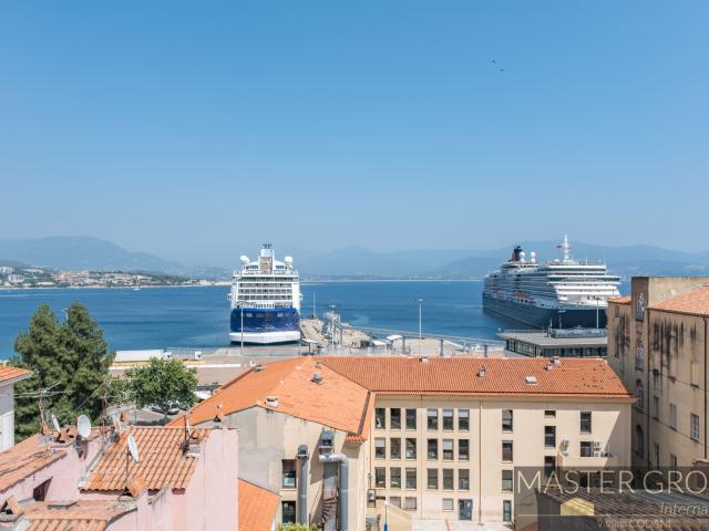 T2 rénové vue mer en Bail mobilité ou étudiant