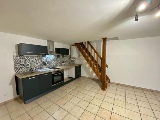 T2 récent duplex SENNECEY LE GRAND