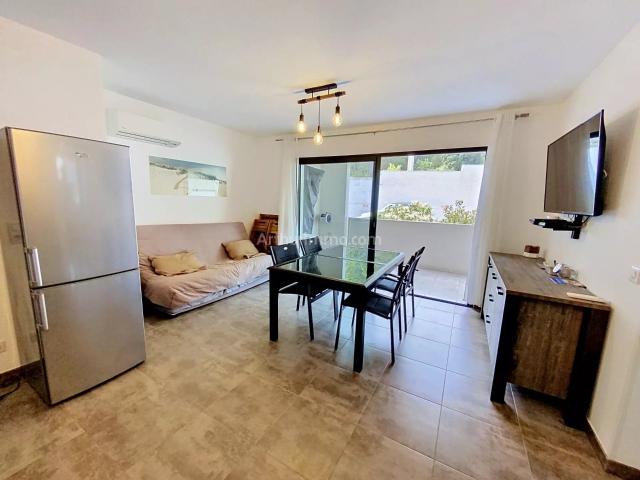 T2 récent, terrasse et parking, Algajola village 41m² Algajola