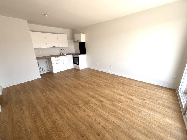 T2 RESIDENCE NEUF AVEC GRAND BALCON ET PARKING
