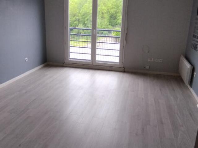 T2 RESIDENCE SECURISEE BRUAY, Bruay la buissiere