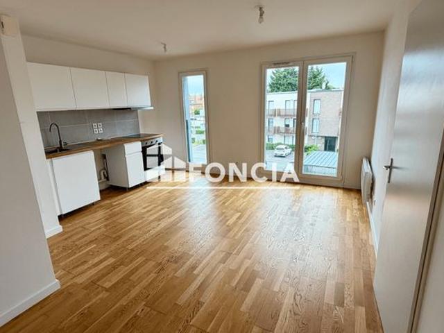 T2 residence recente avec parking privatif, vendu libre d occupation