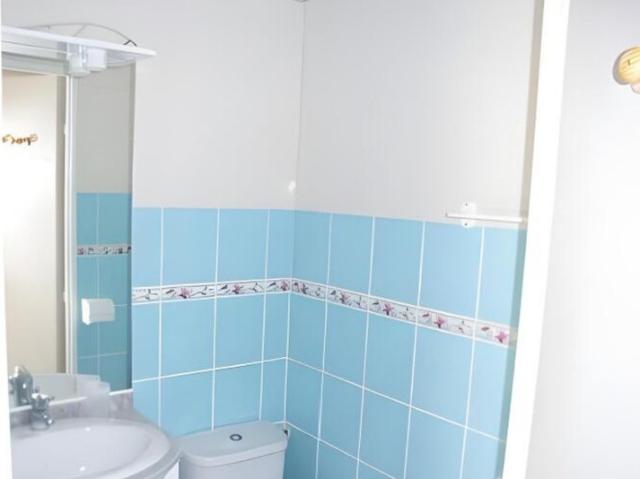 T2 Salon de Provence 13300