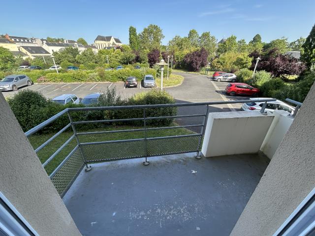 T2bis avec balcon et parking