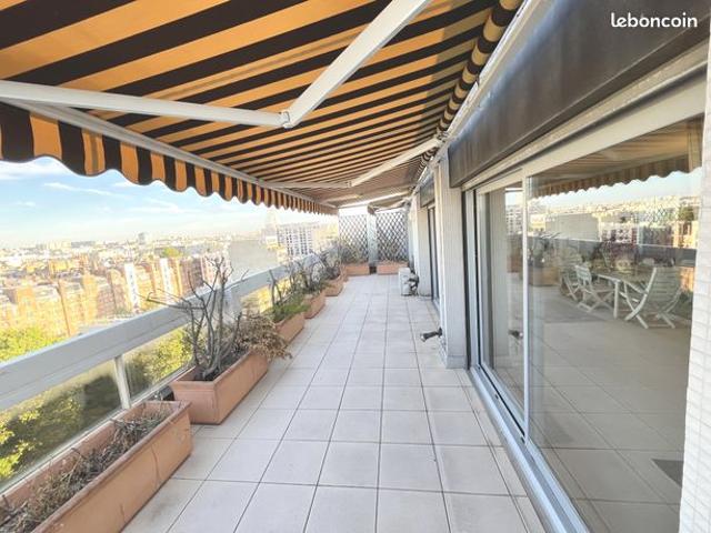 T4/5 de 117 m² + Terrasse 31 m² en dernier étage