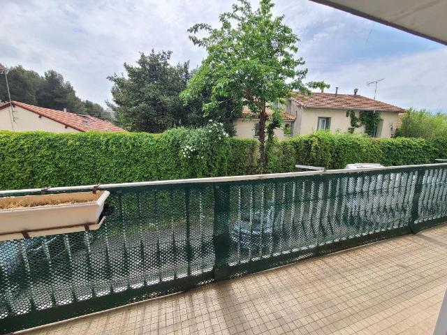 T4 81m² — Montpellier | Sans travaux | I2 places de parkings. 81m² Montpellier