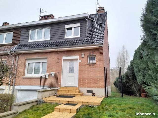 T4 85 m2 avec sous sol complet