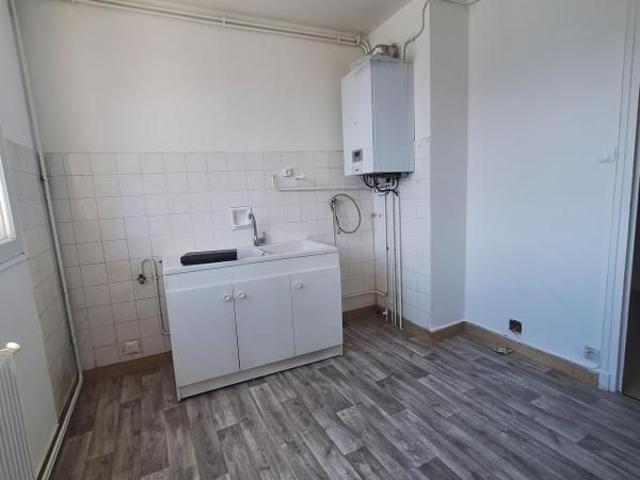 T4 11 BOULEVARD CLEMENCEAU GRENOBLE
