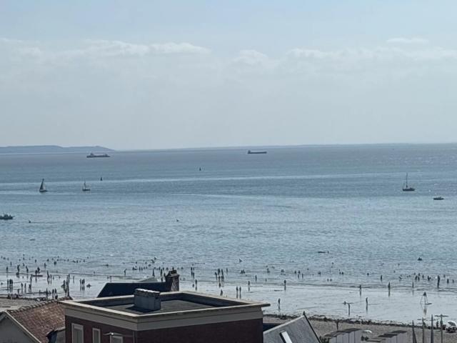 T4 120m2 balcon Vue Mer