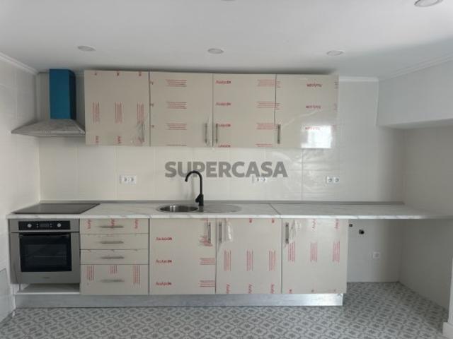 T4 TERRAÇO EXCELENTES AREAS