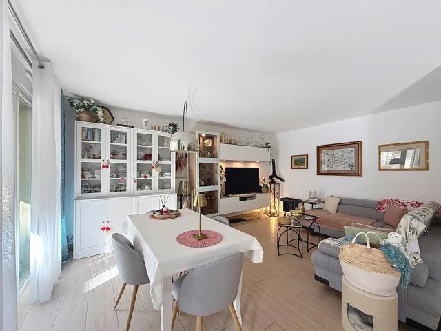 T4, terrasses, garage, lumineux, proche commodités