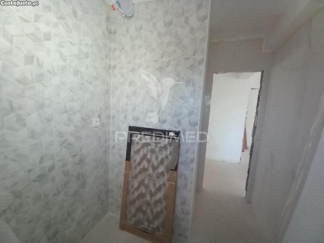 T4 totalmente remodelado laranjeiro